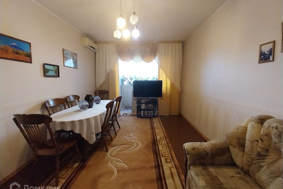Продаётся 3-комнатная квартира, 73.7 м²