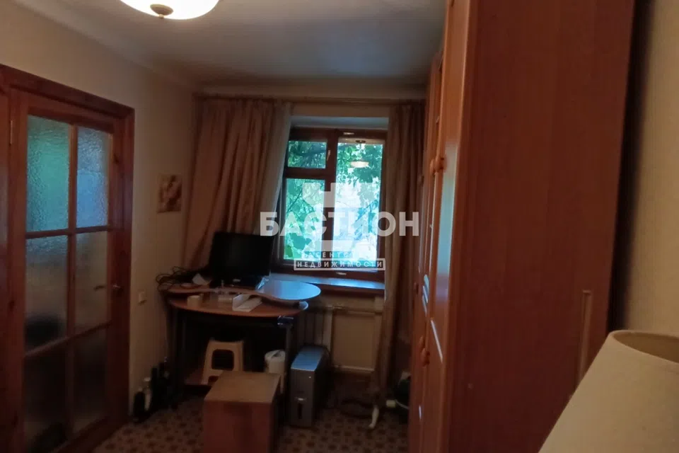 Продаётся 3-комнатная квартира, 56.3 м²