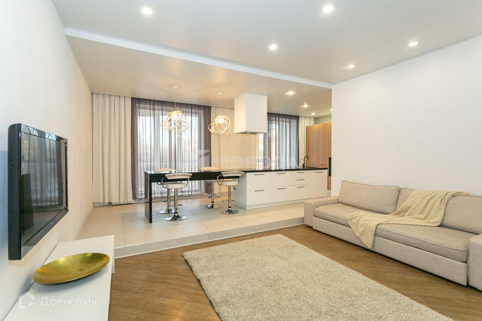 Сдаётся 2-комнатная квартира, 69 м²