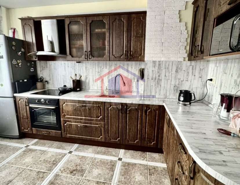 Продаётся 3-комнатная квартира, 63 м²