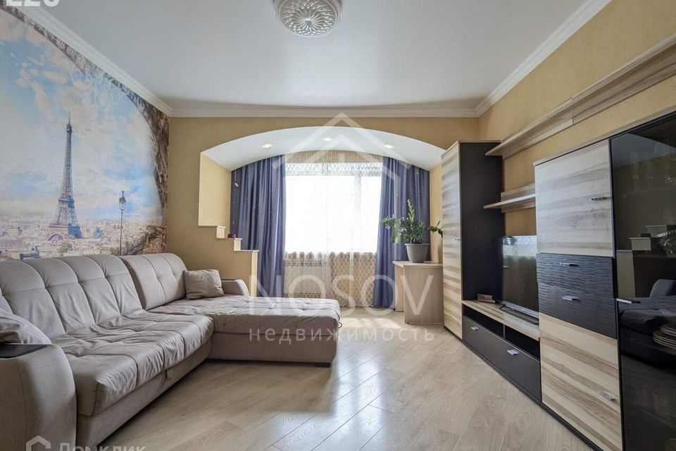 Продаётся 2-комнатная квартира, 60.4 м²