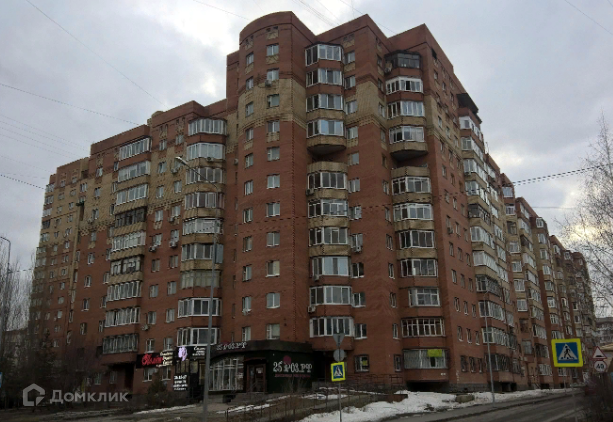 Продаётся 4-комнатная квартира, 125.1 м²