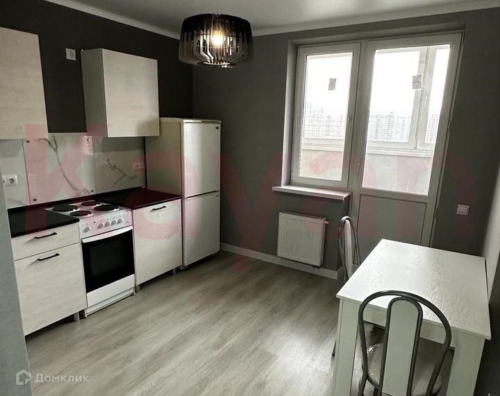 Сдаётся 1-комнатная квартира, 38 м²