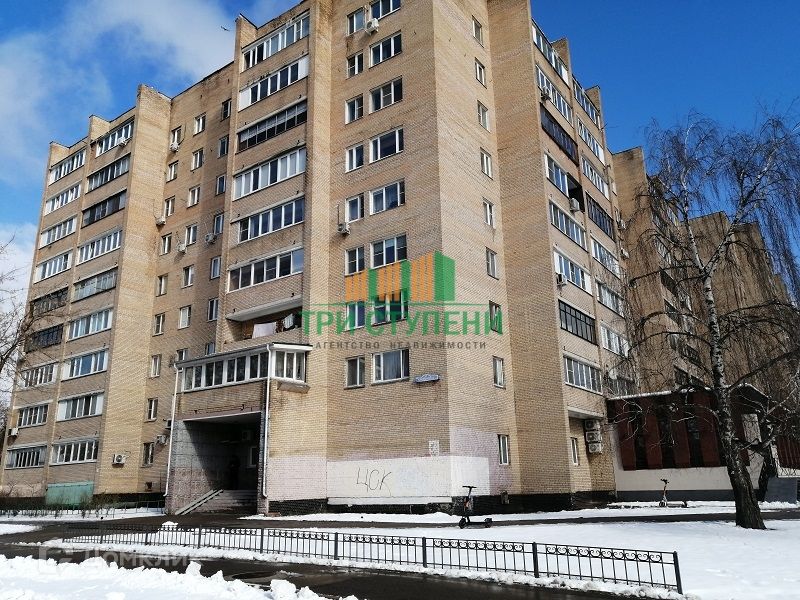 Продаётся 3-комнатная квартира, 60 м²
