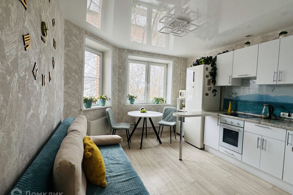 Продаётся 1-комнатная квартира, 43.9 м²