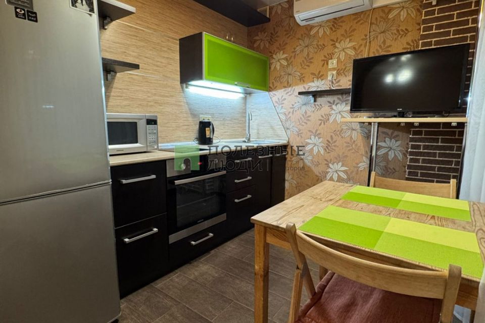 Сдаётся 1-комнатная квартира, 35 м²