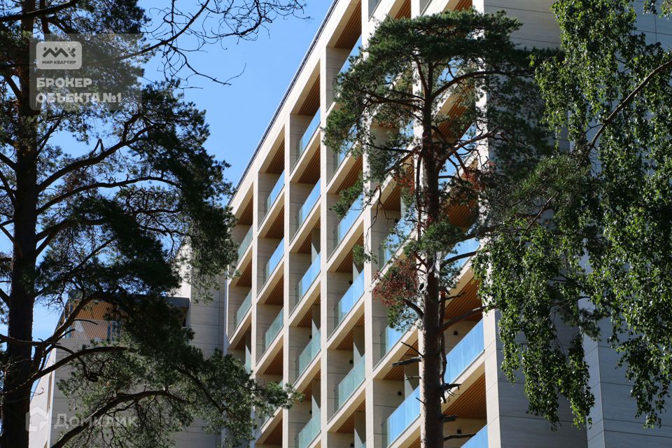 Продаётся 3-комнатная квартира, 111.72 м²