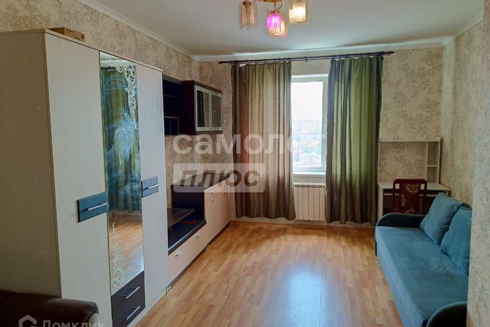 Продаётся 1-комнатная квартира, 42.3 м²