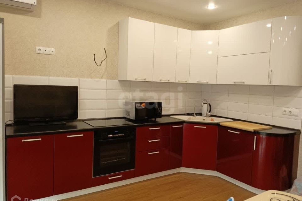 Сдаётся 1-комнатная квартира, 50 м²
