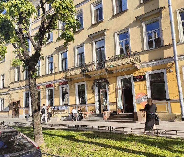 Продаётся комната в 4-комн. квартире, 13 м²