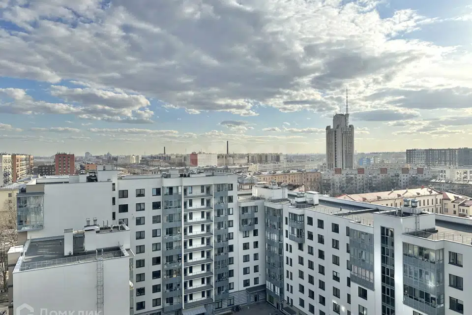 Продаётся 2-комнатная квартира, 61.7 м²