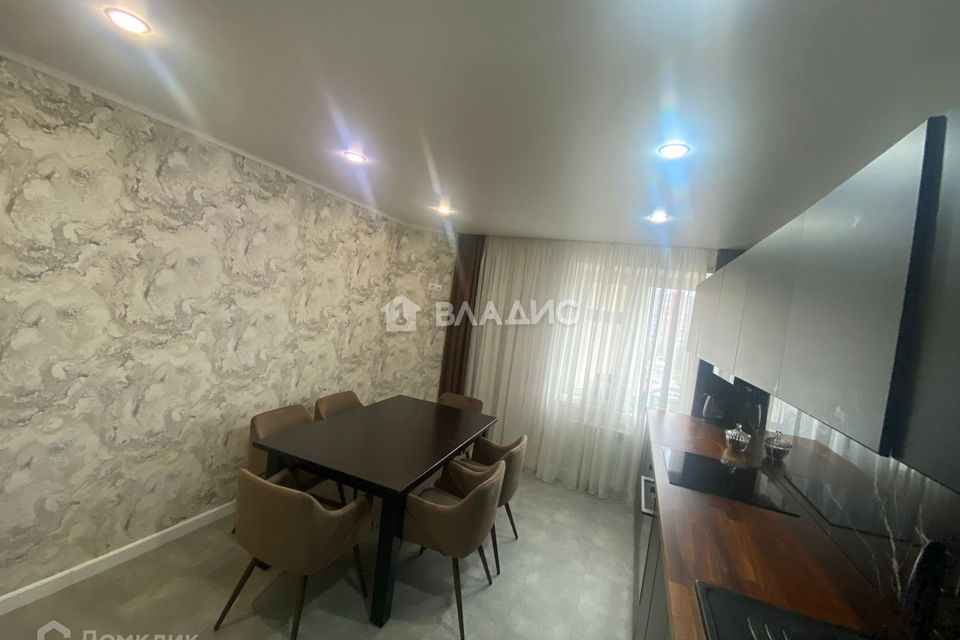 Продаётся 2-комнатная квартира, 56.4 м²