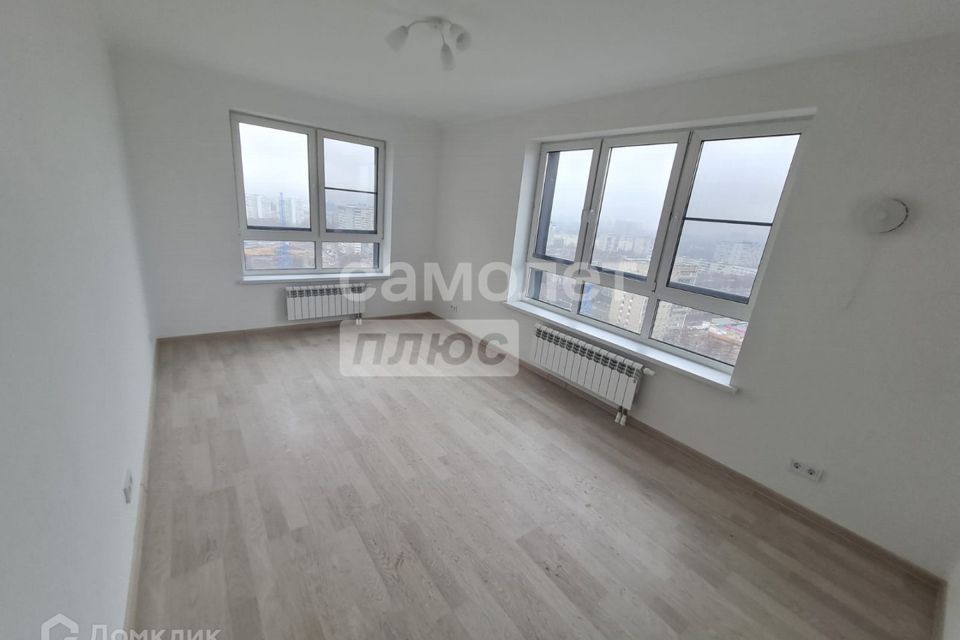 Продаётся 3-комнатная квартира, 76.1 м²