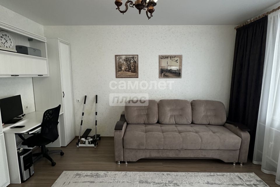 Продаётся 2-комнатная квартира, 57 м²