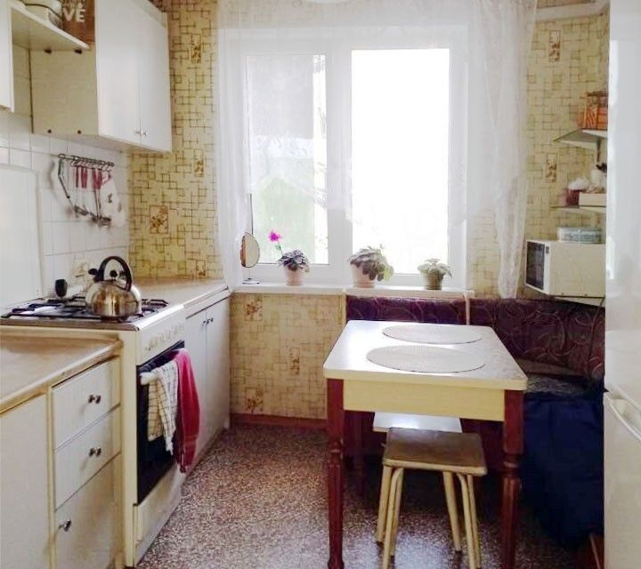 Продаётся 3-комнатная квартира, 58 м²