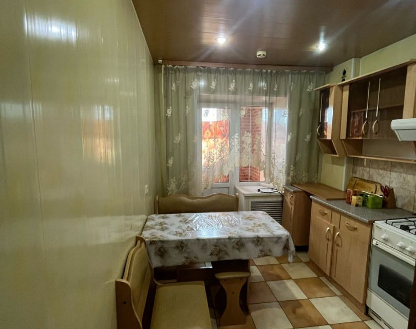 Продаётся 3-комнатная квартира, 72 м²