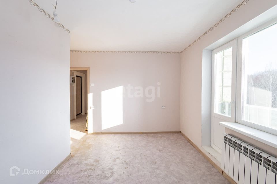 Продаётся 4-комнатная квартира, 47.5 м²