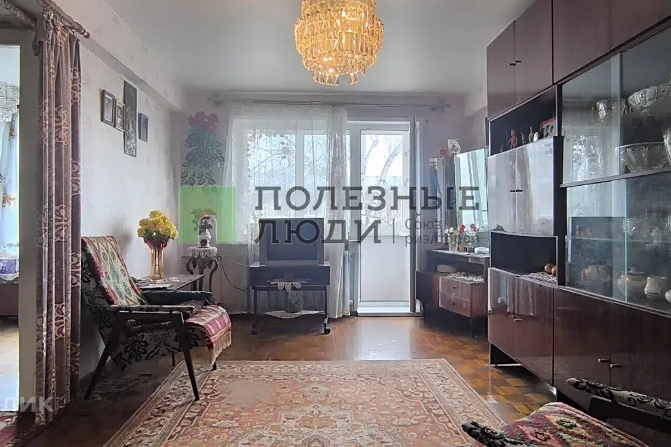 Продаётся 2-комнатная квартира, 44.8 м²