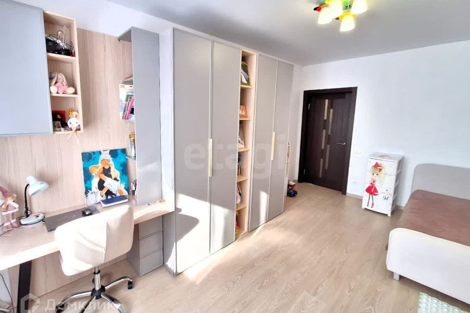 Продаётся 2-комнатная квартира, 73.4 м²