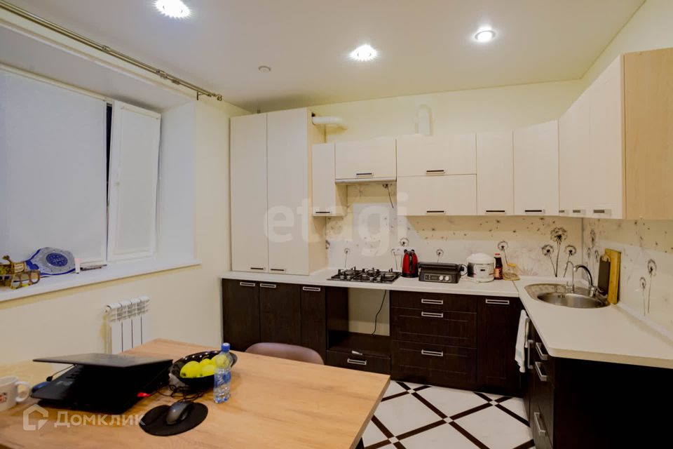 Продаётся 1-комнатная квартира, 37.7 м²