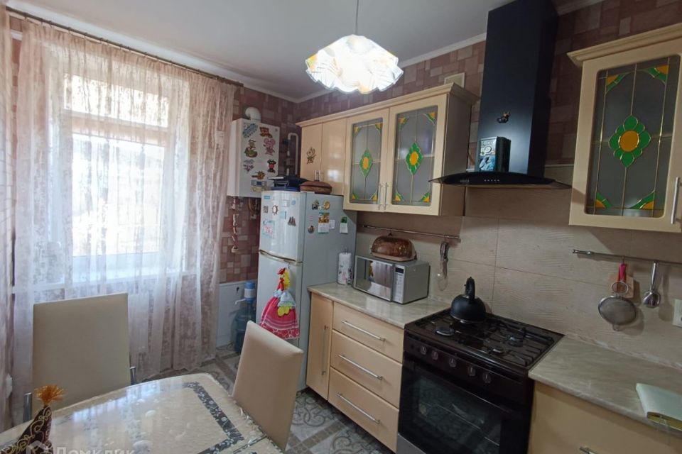 Продаётся 1-комнатная квартира, 40.7 м²