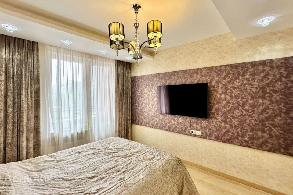 Продаётся 2-комнатная квартира, 74.1 м²