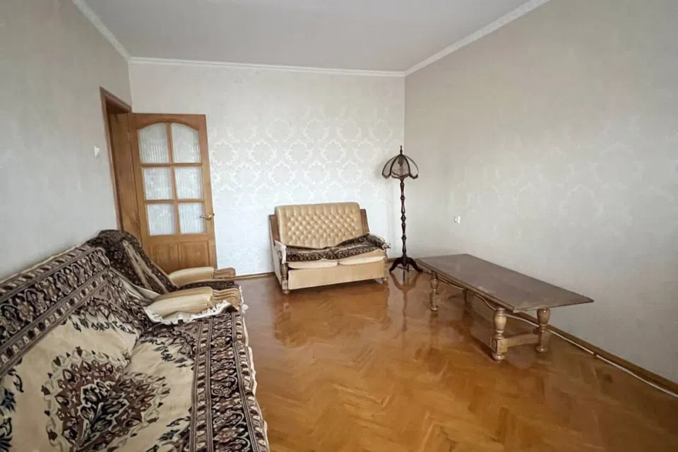 Продаётся 3-комнатная квартира, 72 м²