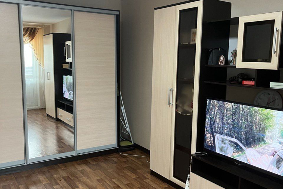 Продаётся 1-комнатная квартира, 45.5 м²