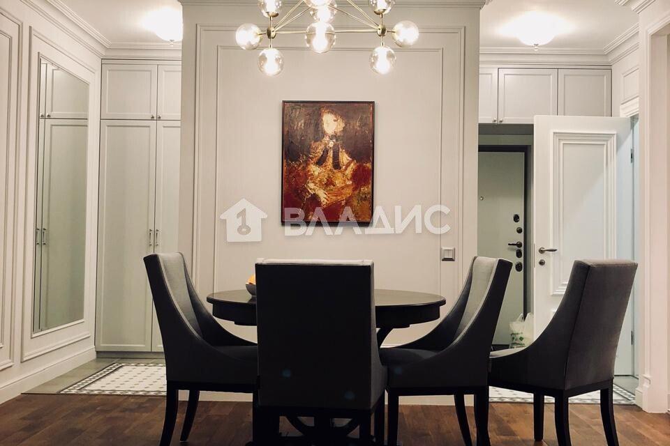 Продаётся 3-комнатная квартира, 87 м²