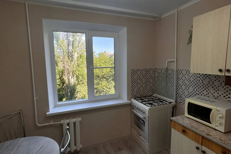 Сдаётся 2-комнатная квартира, 50 м²