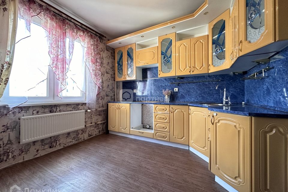 Продаётся 2-комнатная квартира, 73.3 м²
