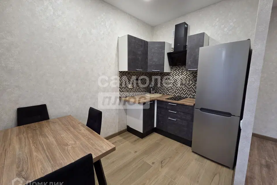 Сдаётся студия, 38 м²