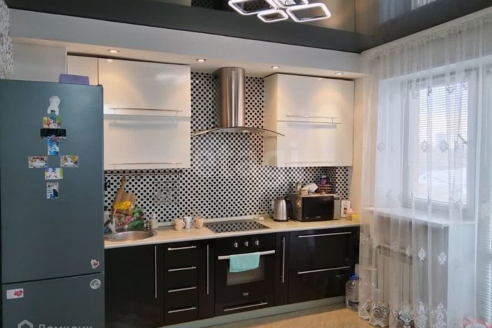Продаётся 2-комнатная квартира, 60 м²