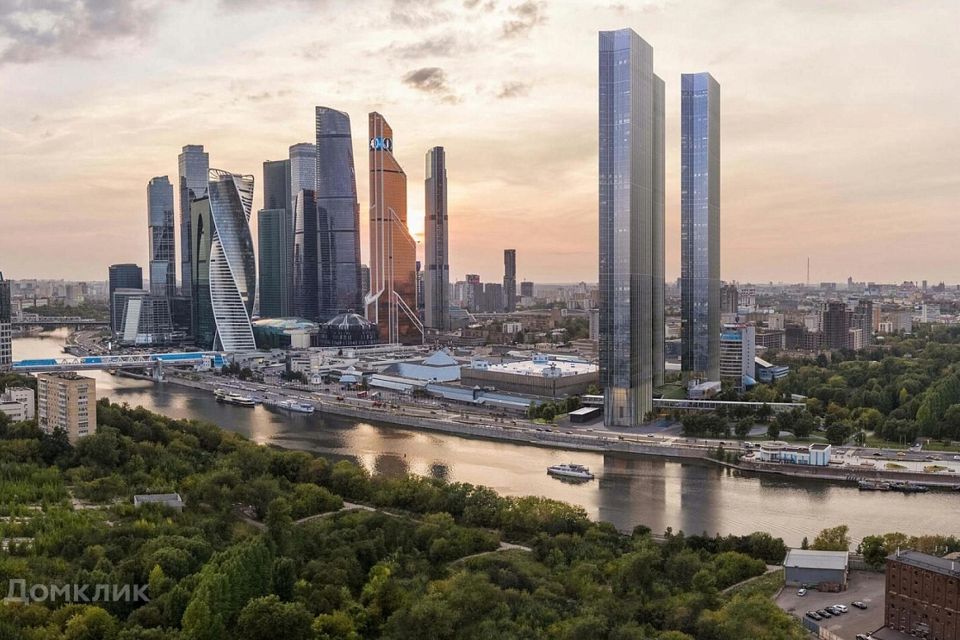 Продаётся 5-комнатная квартира, 153.6 м²