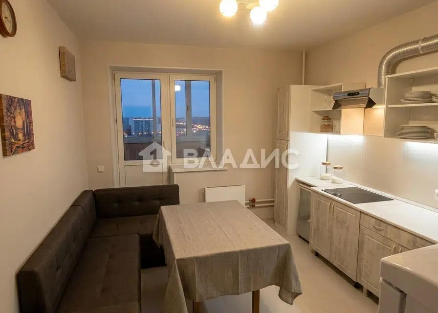 Продаётся 3-комнатная квартира, 115 м²