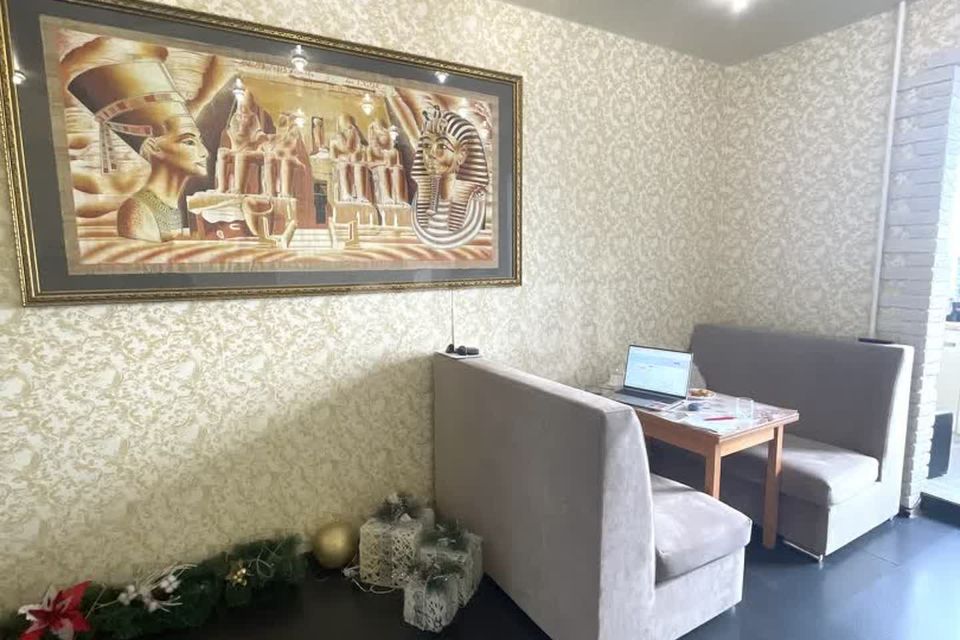 Продаётся 3-комнатная квартира, 92.7 м²