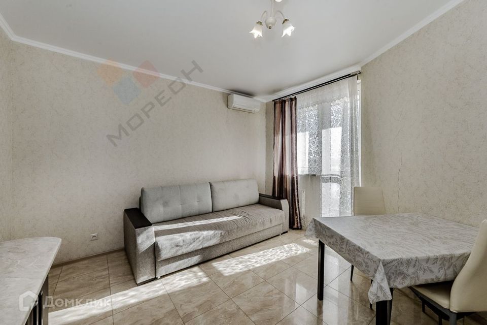 Продаётся 1-комнатная квартира, 49.3 м²