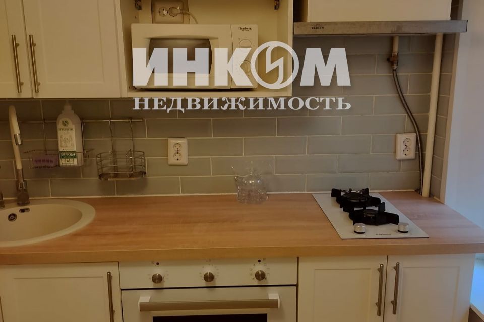 Сдаётся 3-комнатная квартира, 54.7 м²