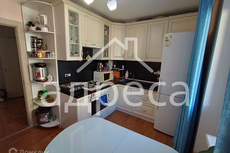 Продаётся 3-комнатная квартира, 77.2 м²