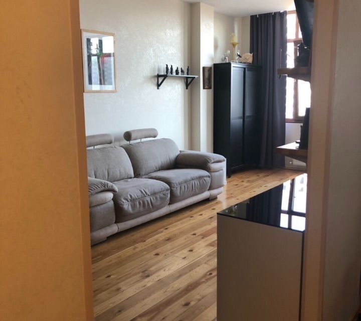 Продаётся 2-комнатная квартира, 59 м²