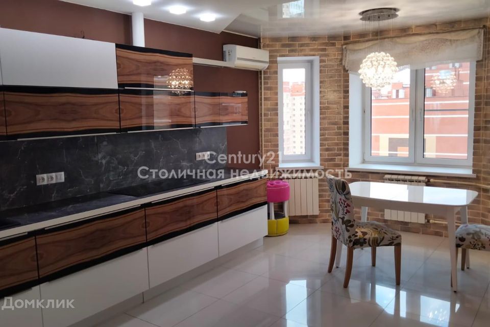 Продаётся 2-комнатная квартира, 73 м²