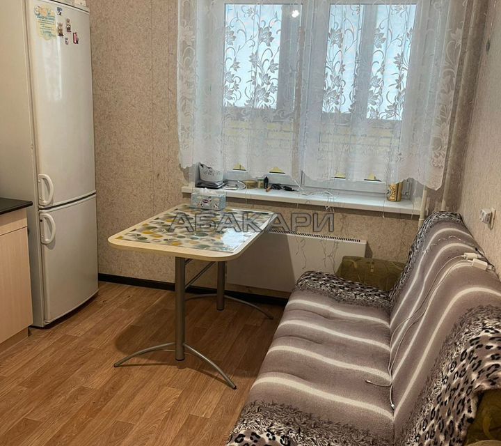 Сдаётся 1-комнатная квартира, 37 м²