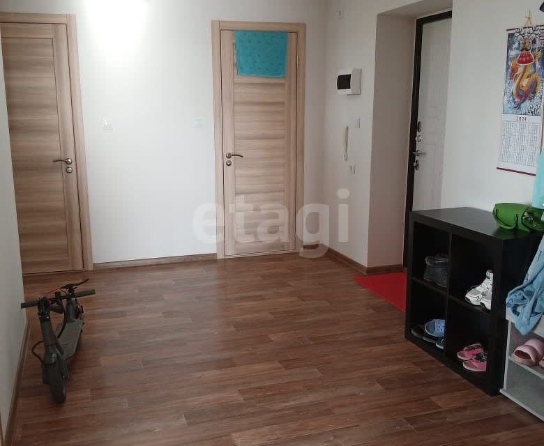 Продаётся 2-комнатная квартира, 66.8 м²