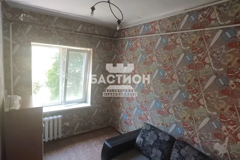 Продаётся 3-комнатная квартира, 44.1 м²