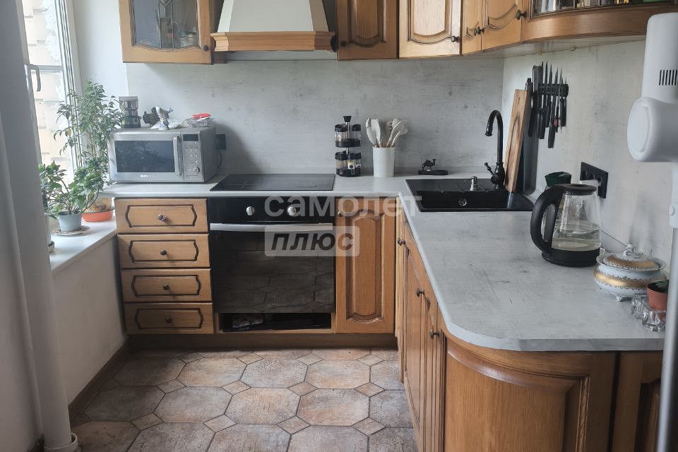 Продаётся 3-комнатная квартира, 58 м²