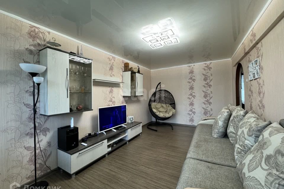 Продаётся 3-комнатная квартира, 63.6 м²
