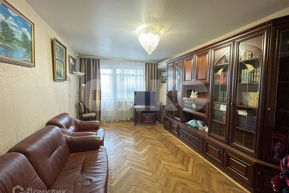 Продаётся 3-комнатная квартира, 66.8 м²