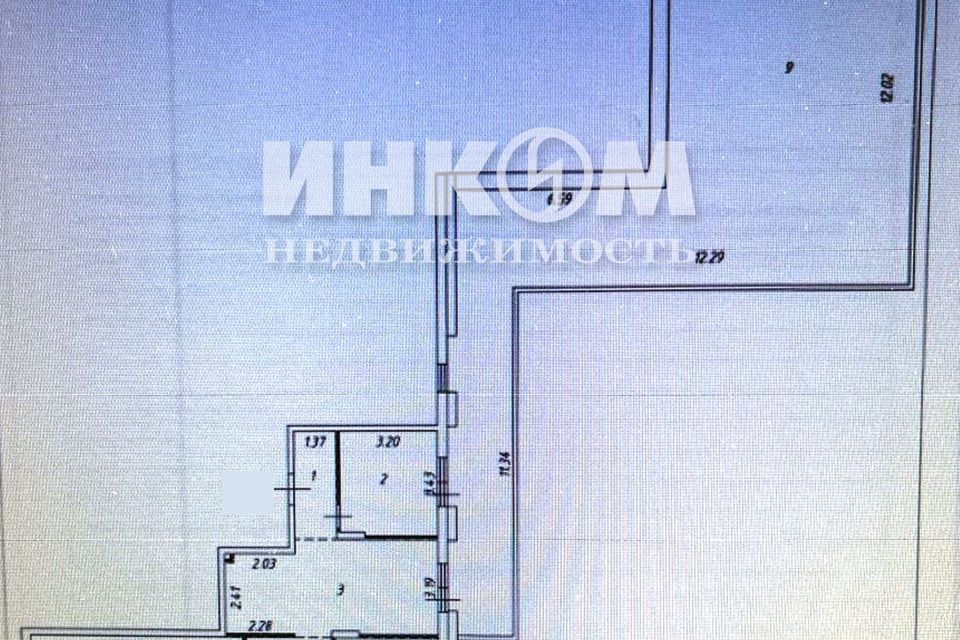Продаётся 3-комнатная квартира, 121.8 м²