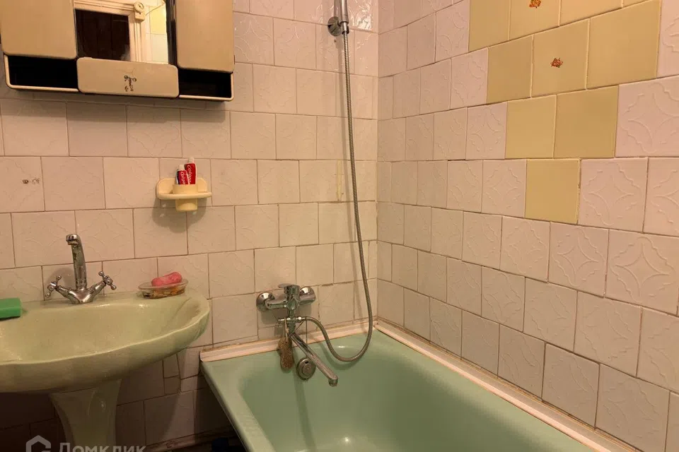 Продаётся 4-комнатная квартира, 85.5 м²