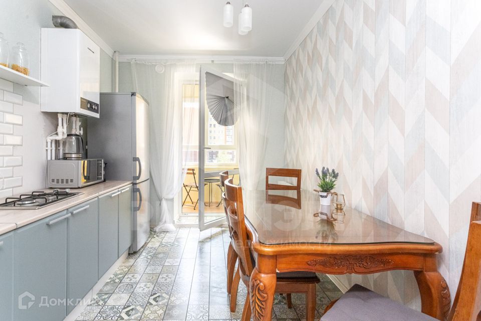 Продаётся 2-комнатная квартира, 58.2 м²